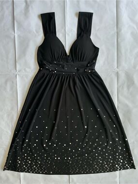 Janice black sleeveless padded polkadot dress, size small